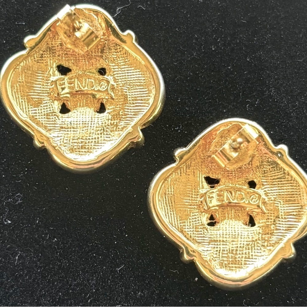 FENDI RARE Vintage Fendi FF Logo Pearl Cluster Pierced Earrings – 90s Runway Era - Picture 7 of 9
